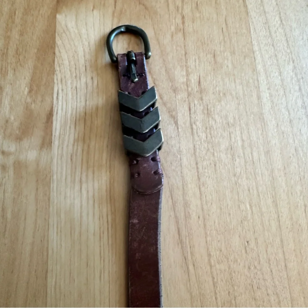 Vintage Abercrombie & Fitch Brown Leather Skinny Chevron Arrow Belt 39